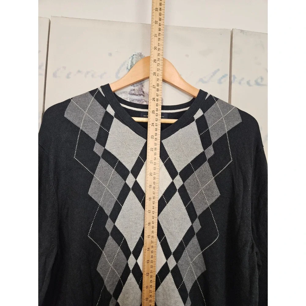 Banana Republic Argyle V-Neck Sweater Large Black Silk Cotton Cashmere Blend